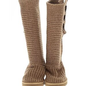 Ugg Classic Cardi Button Boots